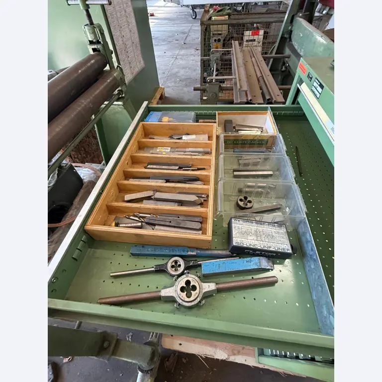 Measuring/testing technology and various workshop equipment-8